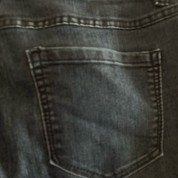 Dark wash denim - Picture 8 of 9